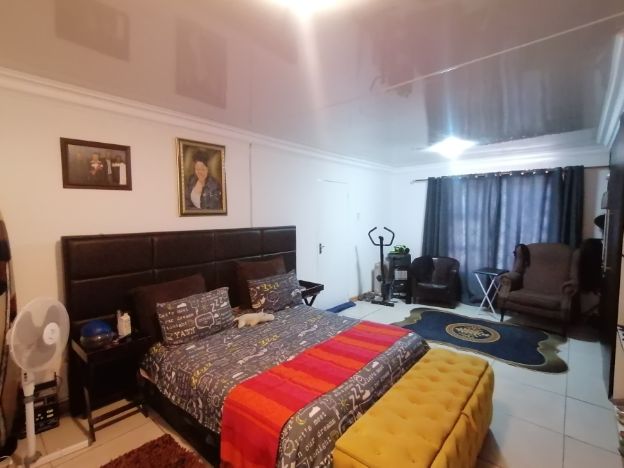 2 Bedroom Property for Sale in Kanana North West